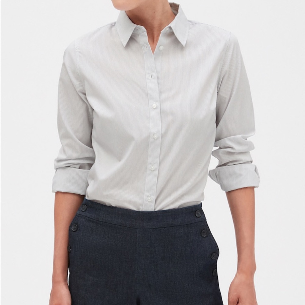 Banana Republic Oxford Style Non-Iron Shirt Size 4